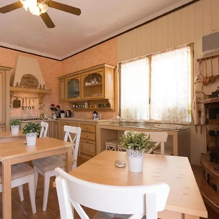 בית נופש Timparosa, Geraeumige Mit Privatem Pool Und Grossem Garten, 2 Km Vom Entfernt פונטה סקה